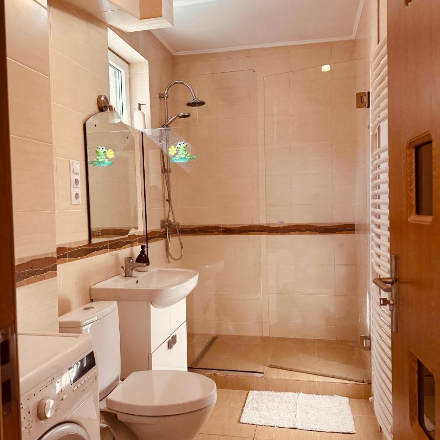 Sweet Apartament Baia Mare Eksteriør billede